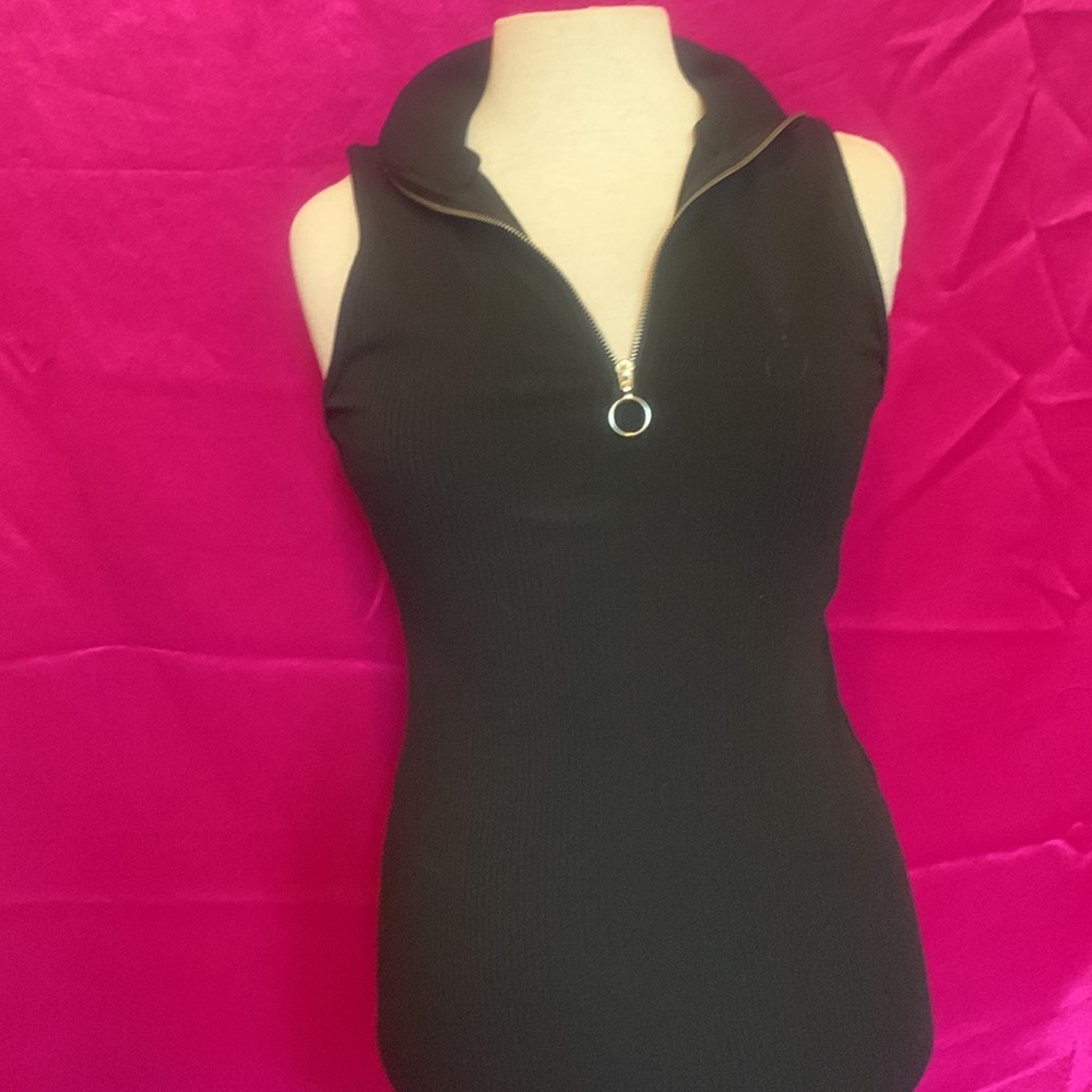NWT Streetwear Society size S. Black ribbed design knee length dress